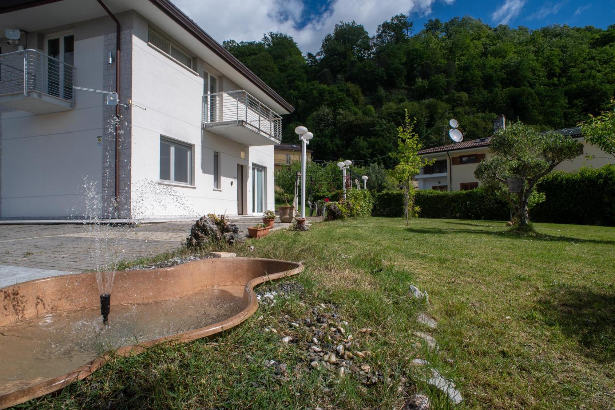 Casa Gioia - Giardino Privato, Vista Panoramica, Comfort E Barbecue Viggianello Exterior photo